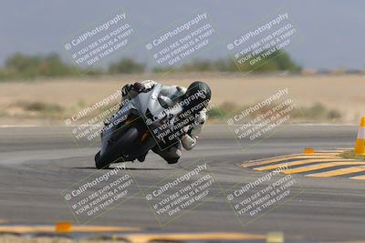 media/Sep-30-2023-SoCal Trackdays (Sat) [[636657bffb]]/Turn 15 (1120am)/